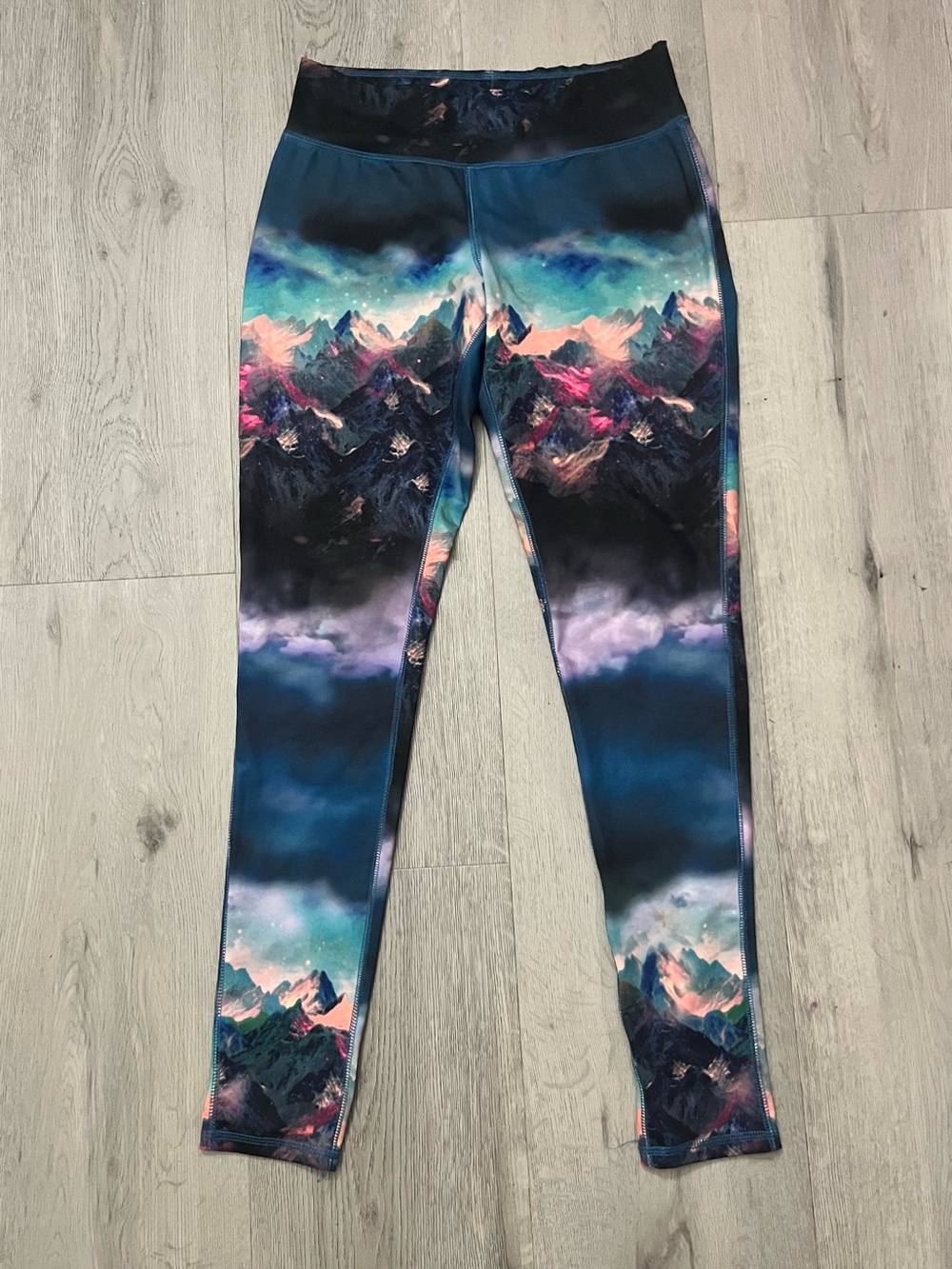 Mossimo Supply Co. Mountain Galaxy Print Leggings - Blue Pink Teal